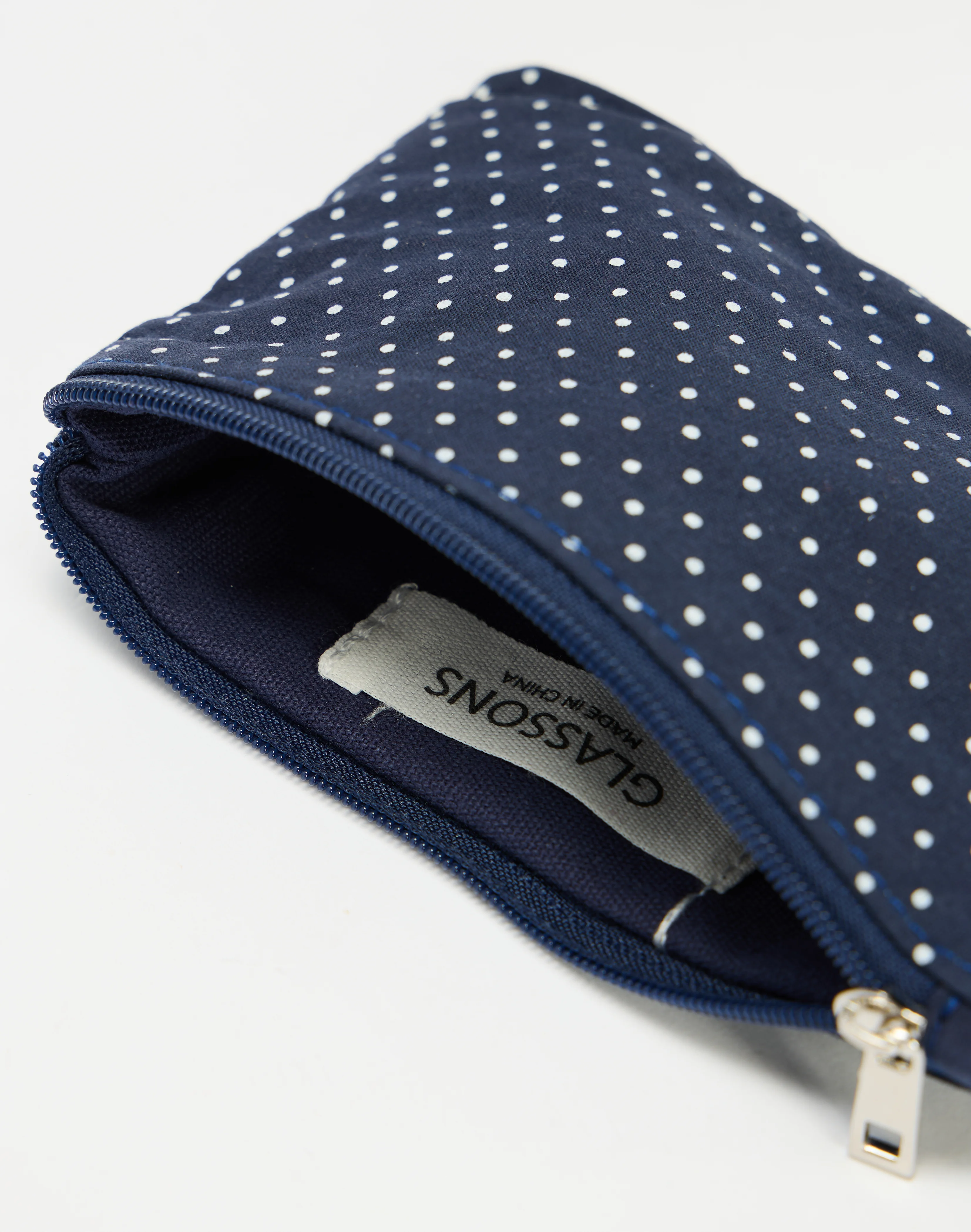 Print Coin Purse Purse in Navy X White Polka