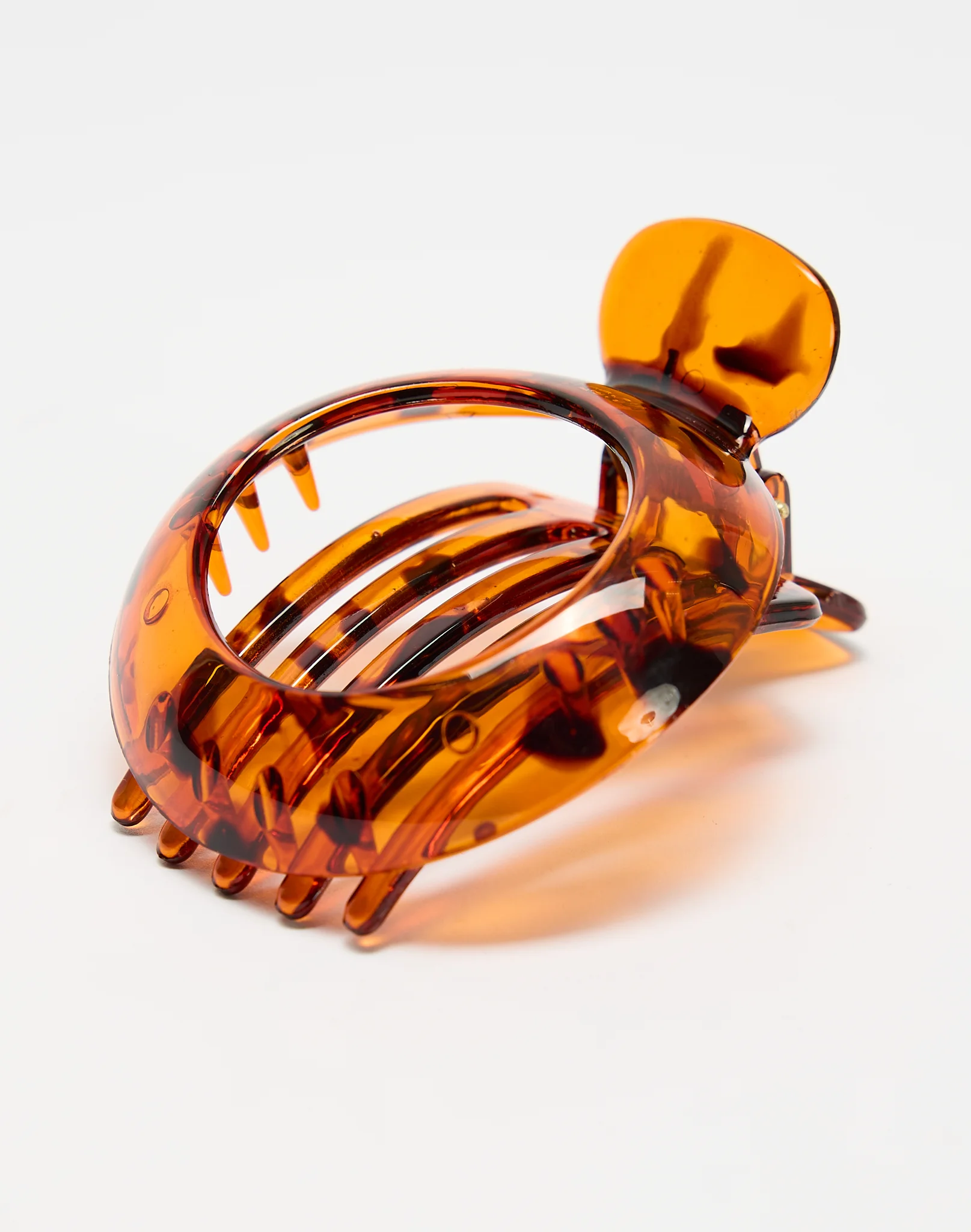 Round Claw Clip Tort
