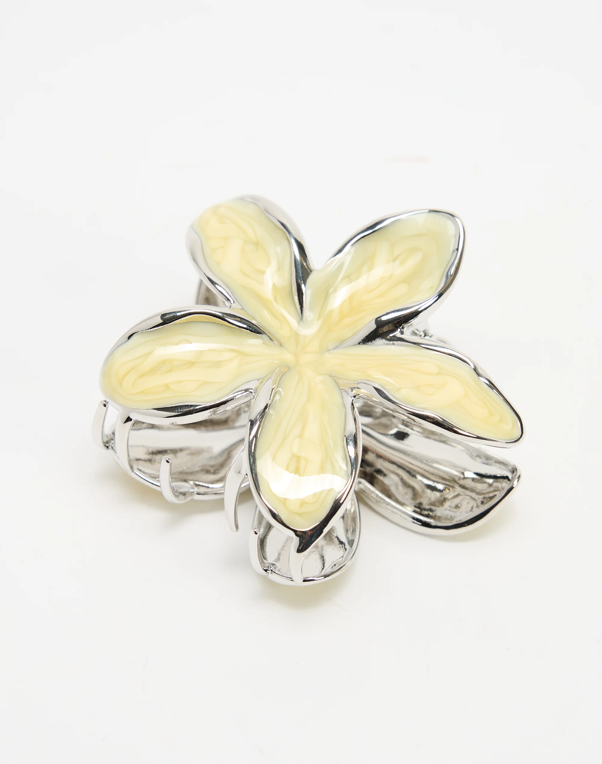 Frangipani Metal Detail Hair Clip Candle Light X Silver