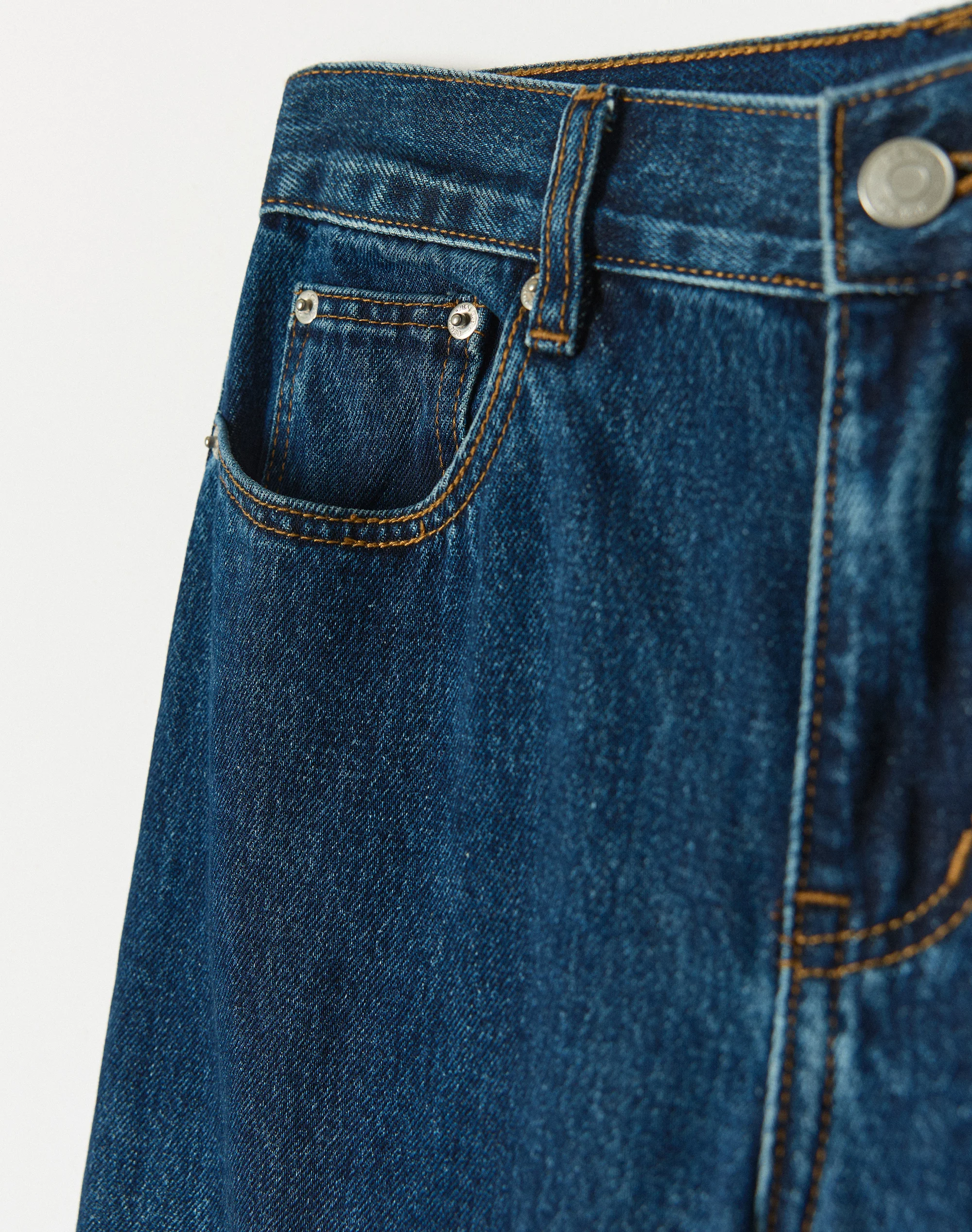 Low Rise Wide Leg Jean Billie Blue Wash