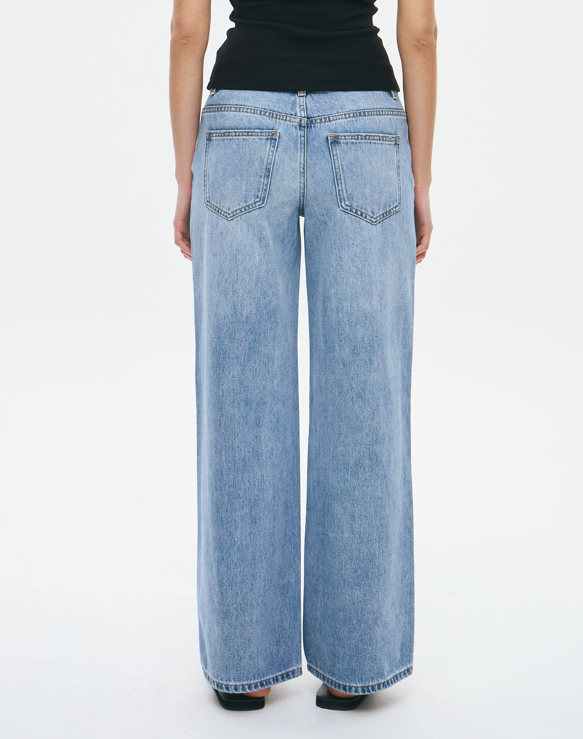 Low Rise Wide Leg Jean Blue Malibu Nib