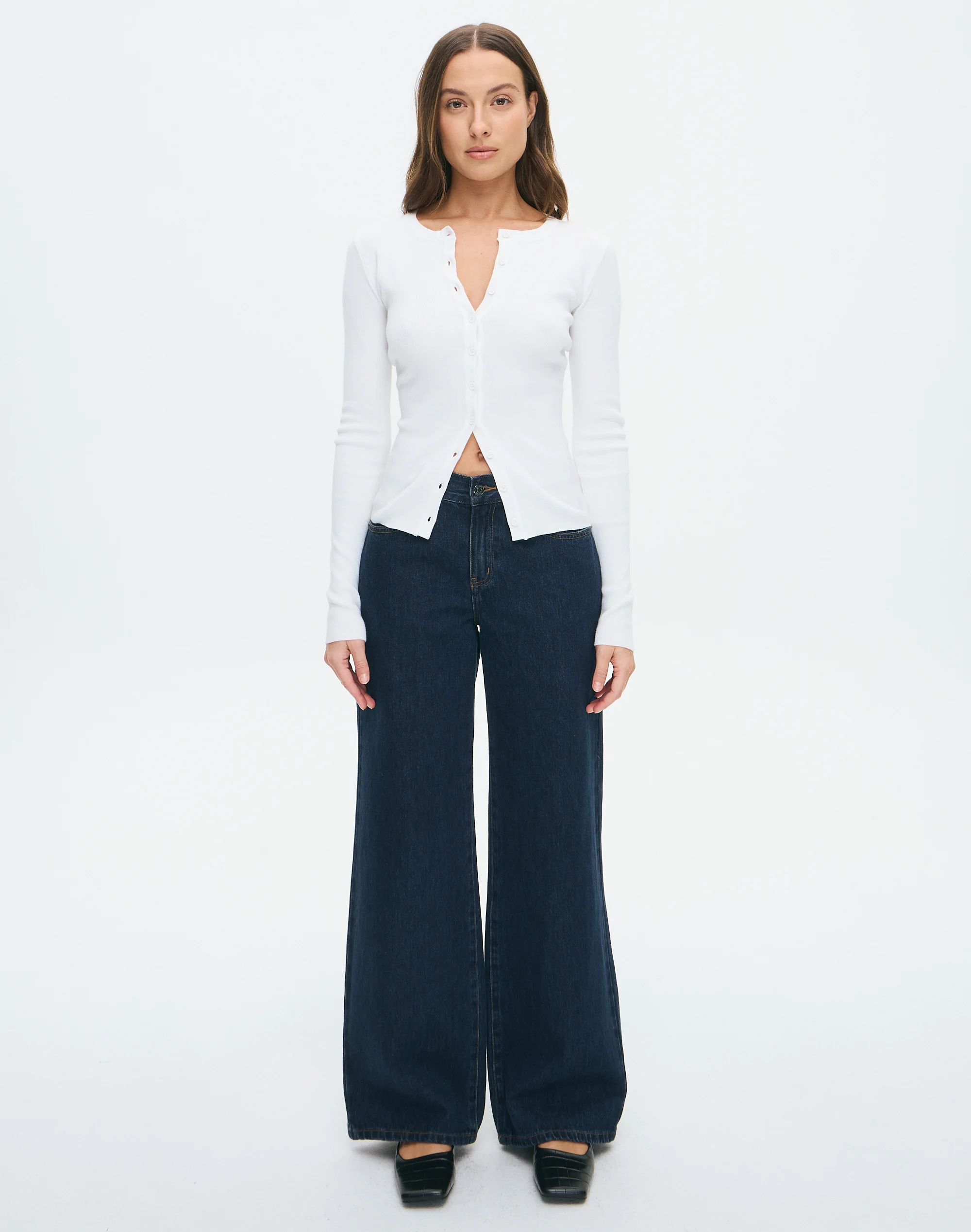 Low Rise Wide Leg Jean Indigo Jones