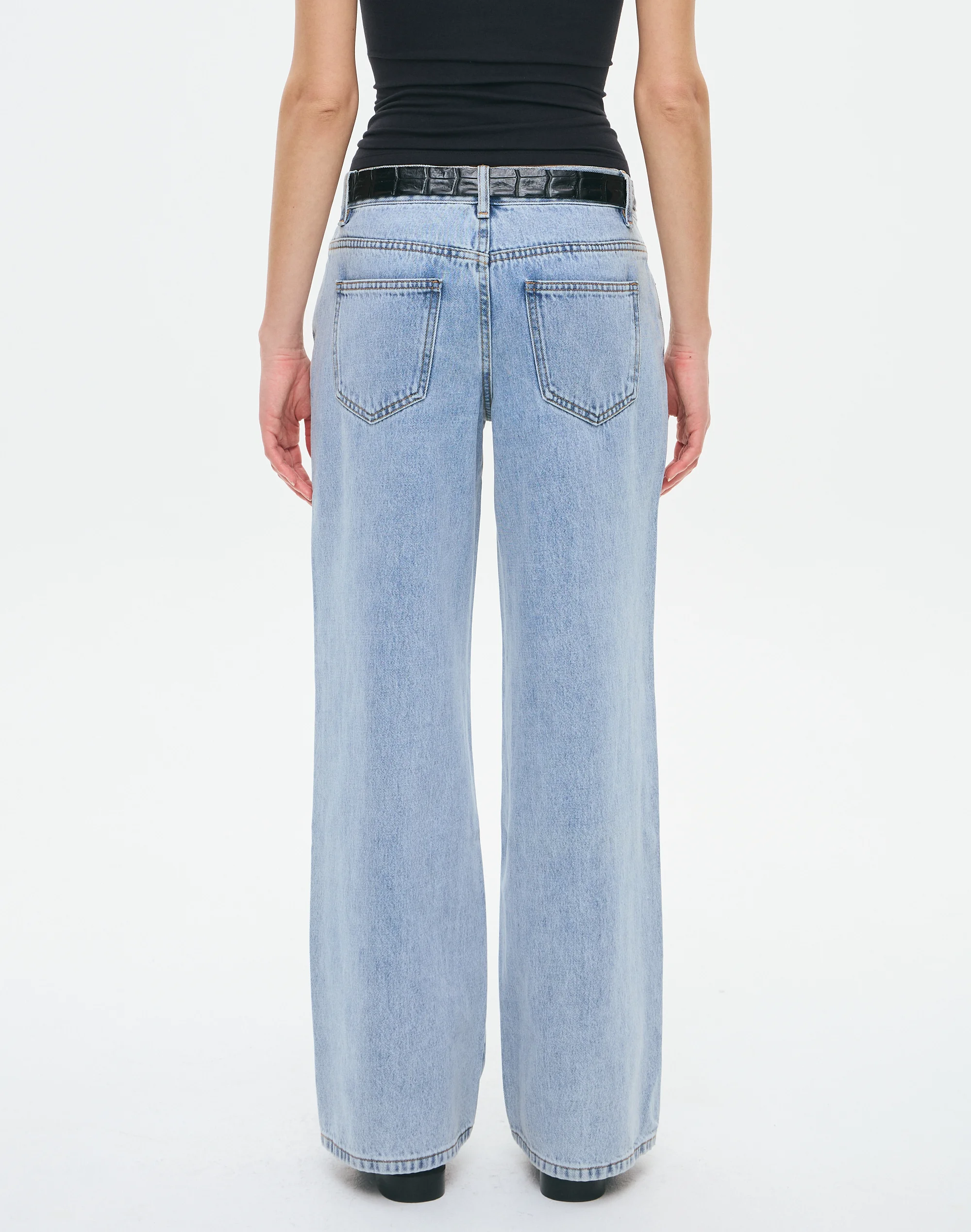 Low Rise Wide Leg Jean Light Blue Breeze