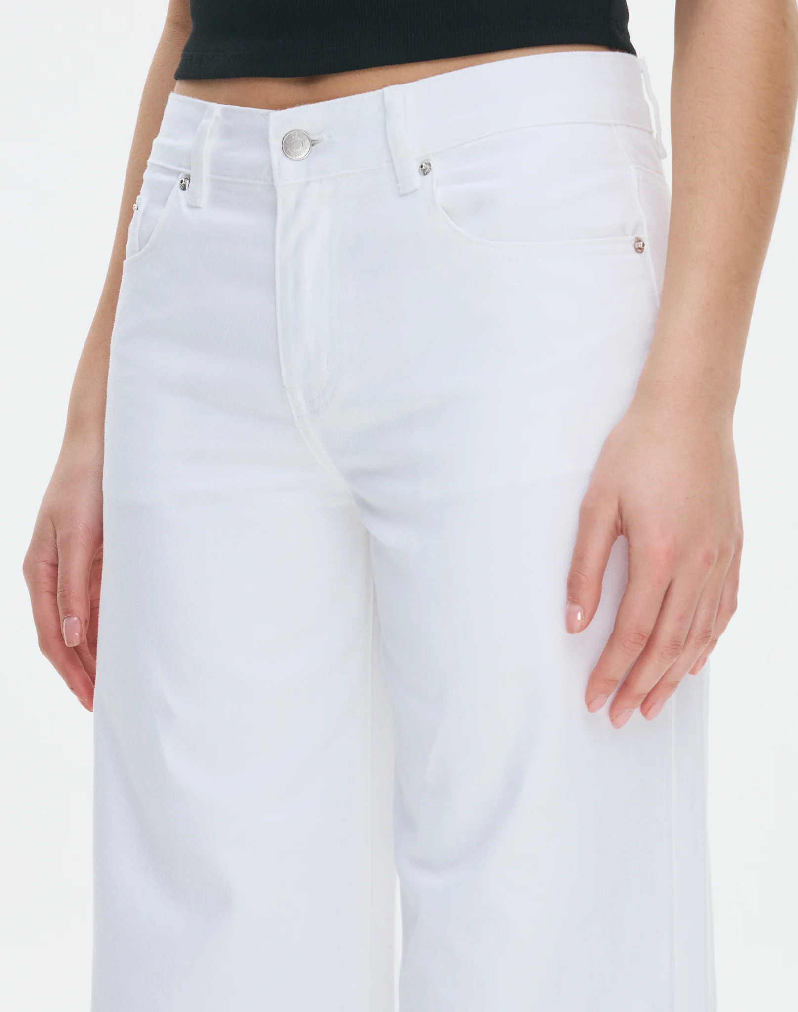 Low Rise Wide Leg Jean Waikiki White