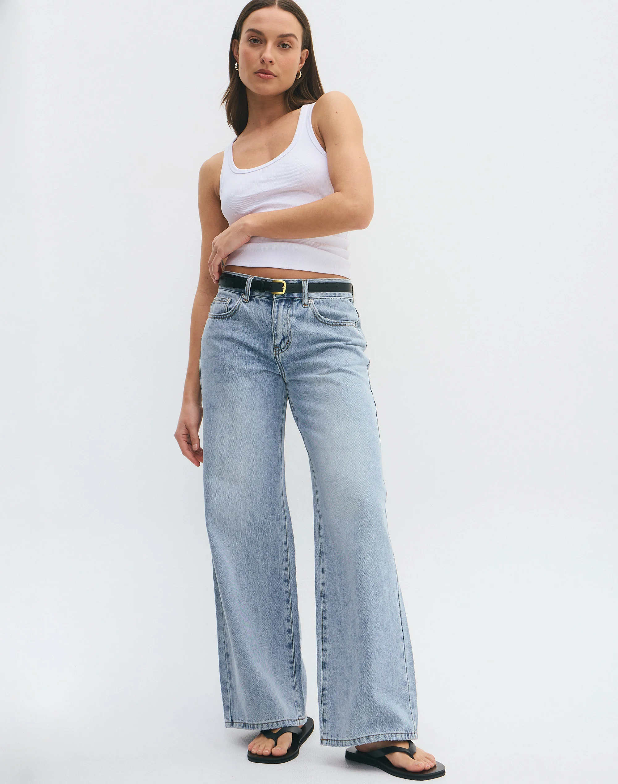 Low Rise Wide Leg Jean Washed Blue Drift