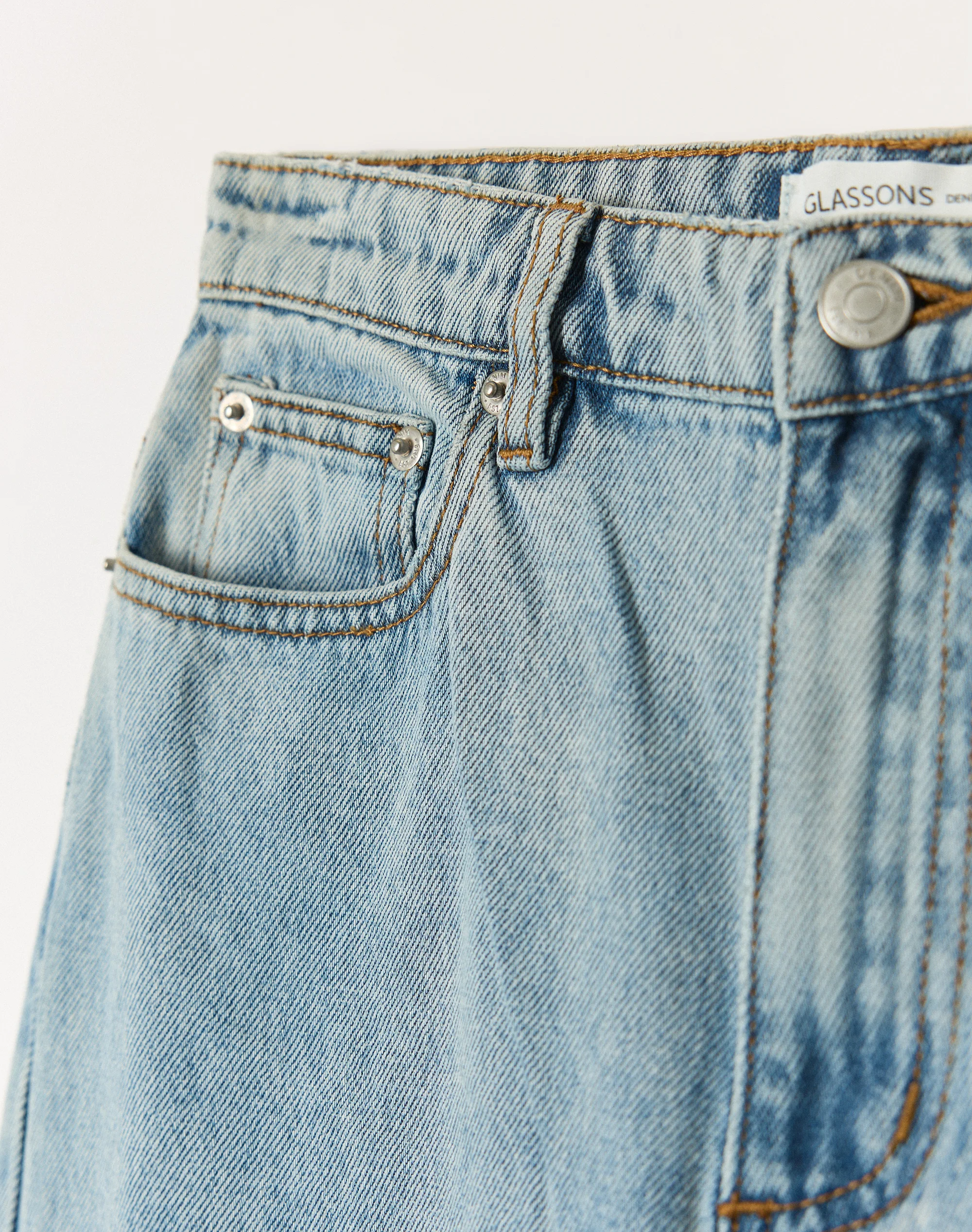 High Rise Straight Leg Jean Light Blue Breeze