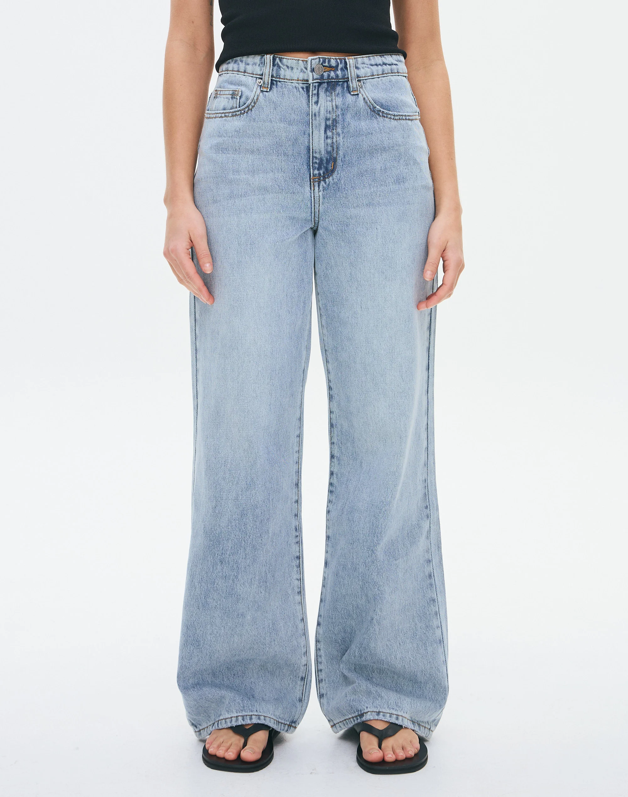 High Rise Straight Leg Jean Washed Blue Drift