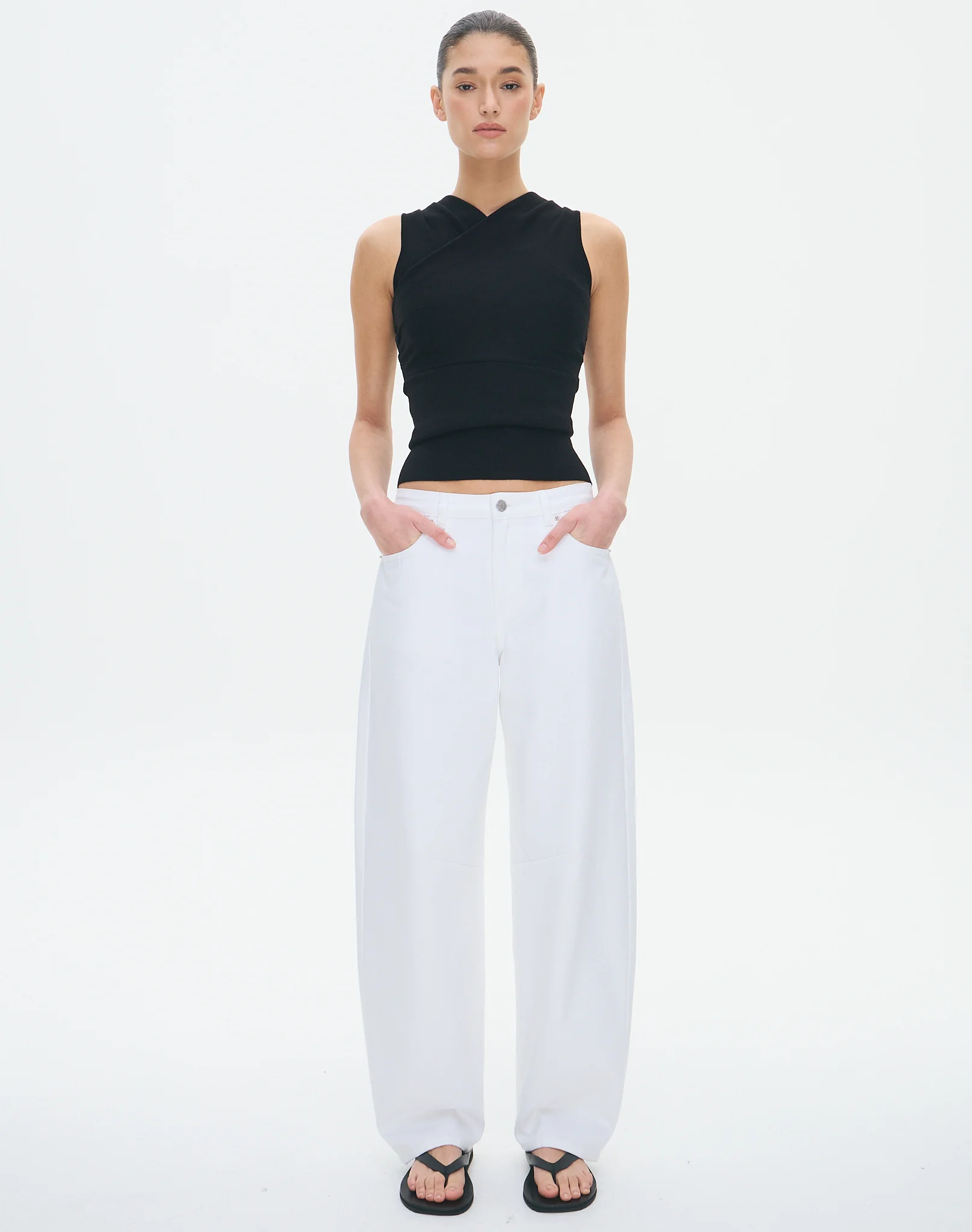 Buckle Detail Barrel Leg Jean Waikiki White
