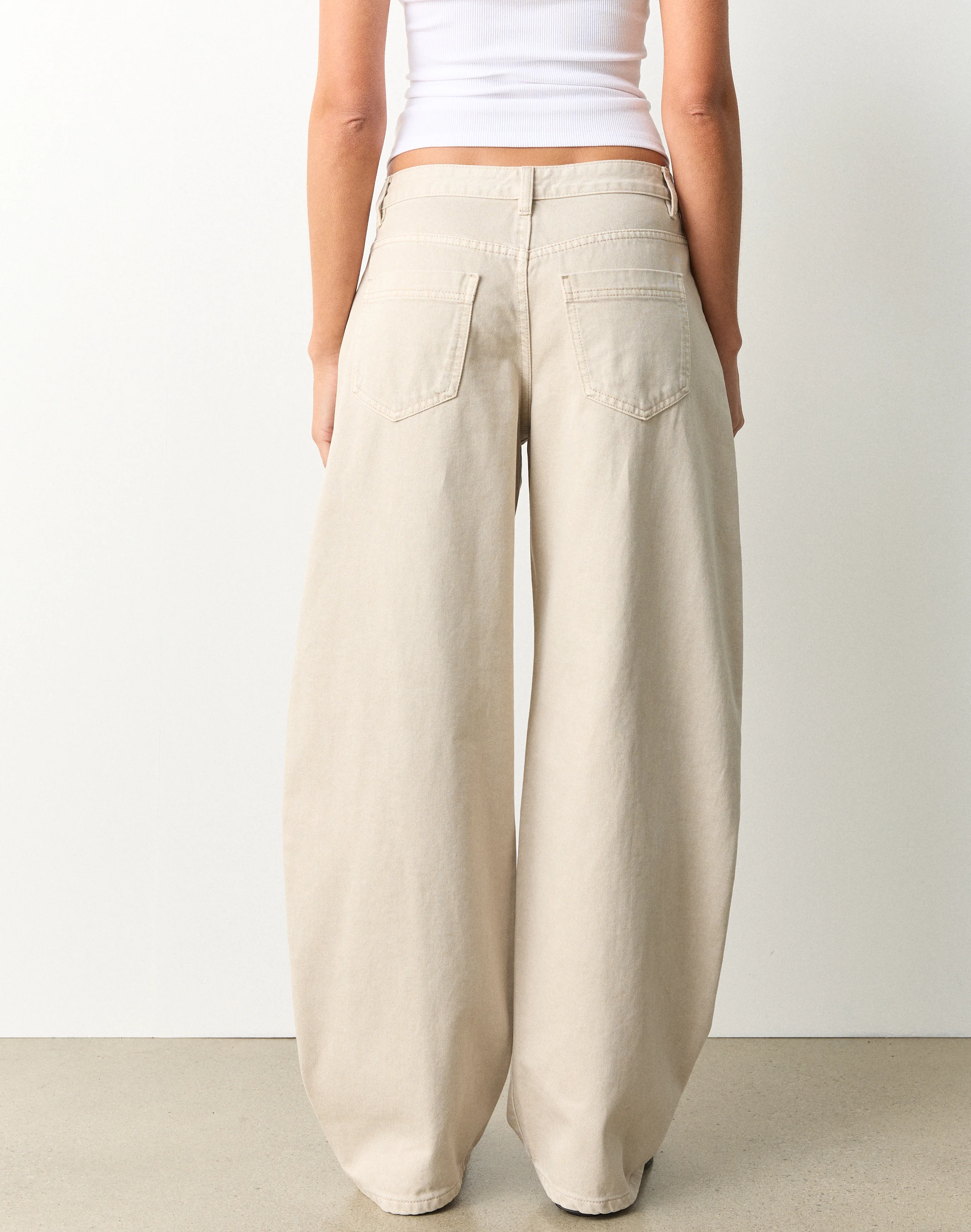 Seam Detail Barrel Leg Jean Beach Sand