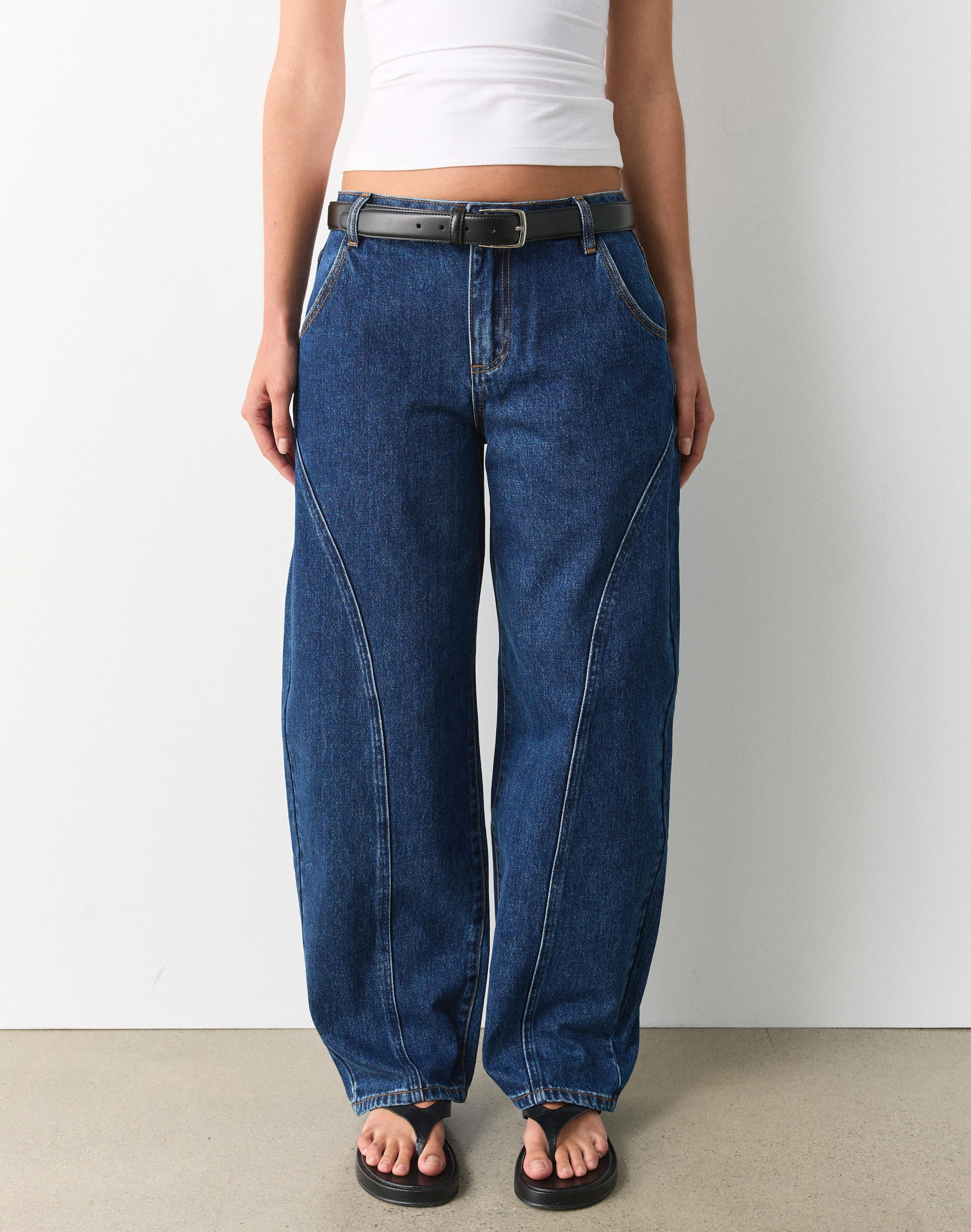 Seam Detail Barrel Leg Jean Billie Blue Wash