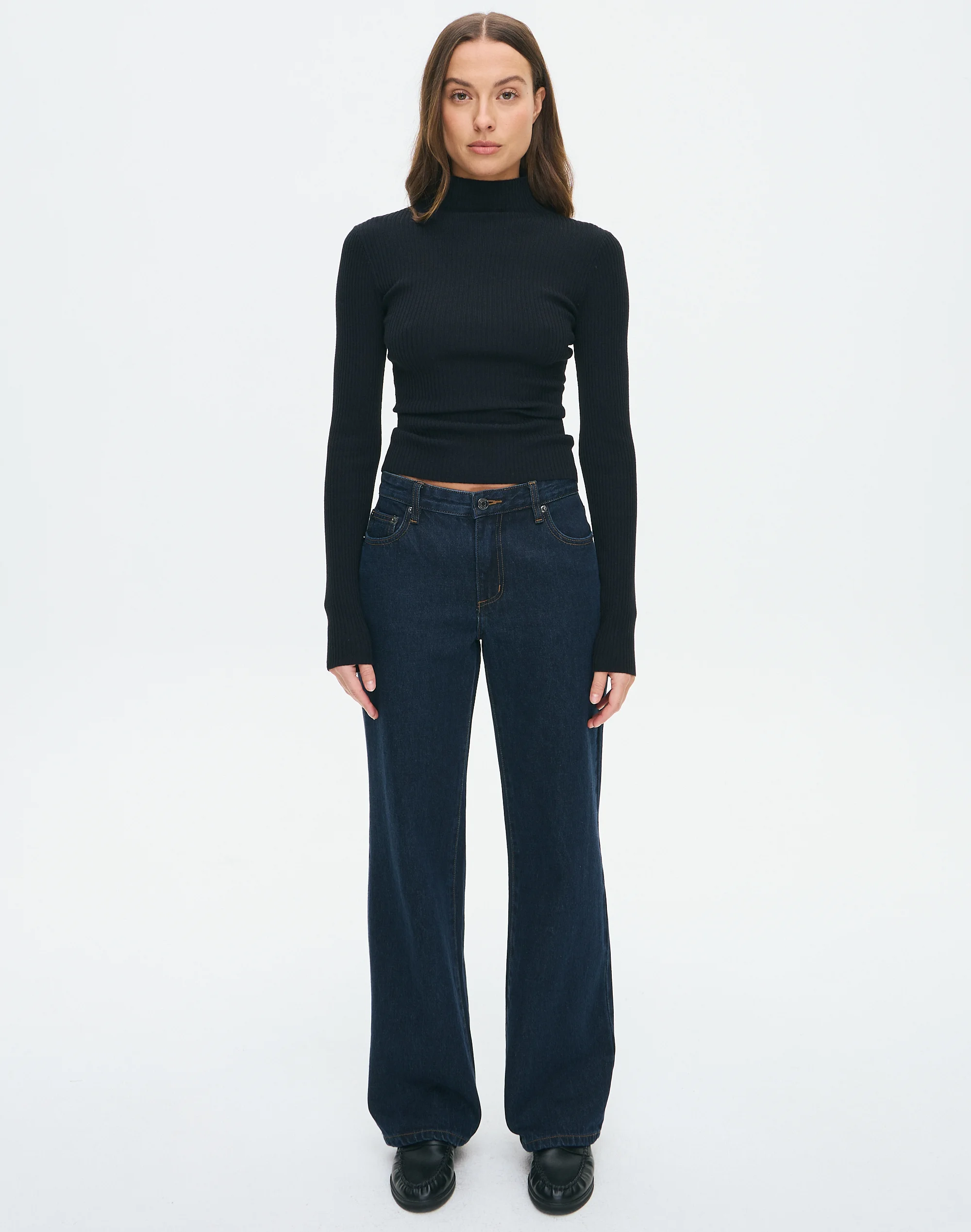 Low Rise Straight Leg Jean Indigo Jones