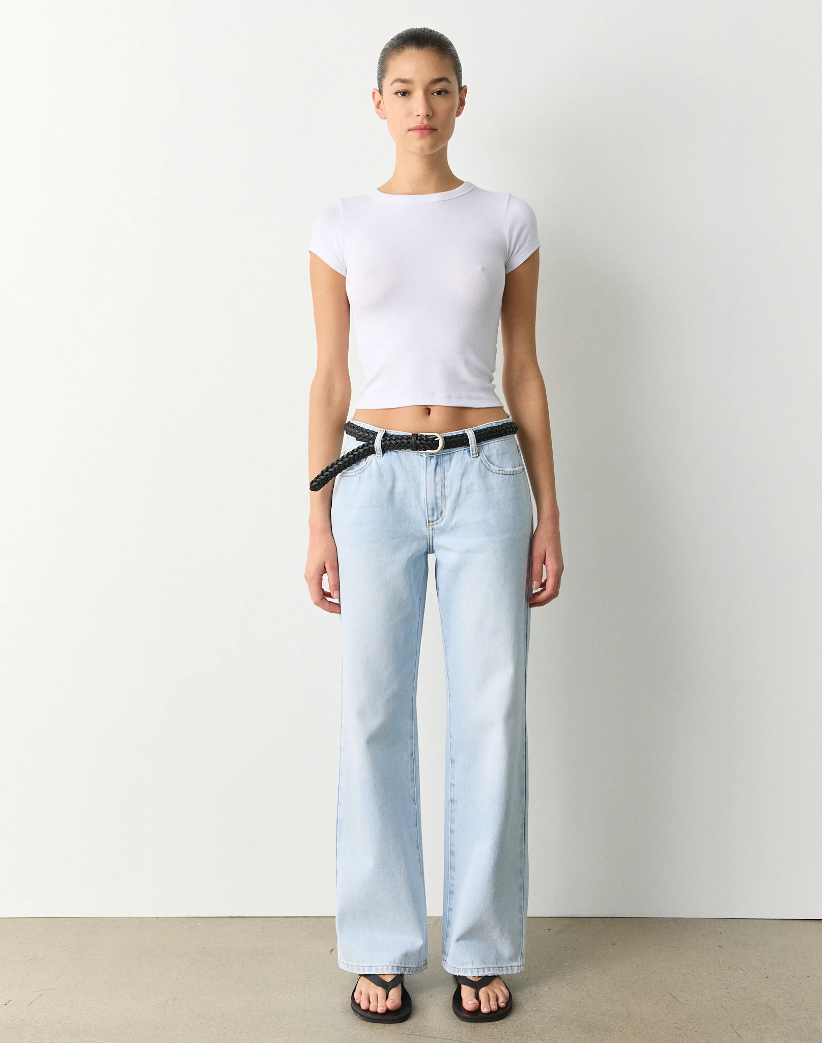 Low Rise Straight Leg Jean Light Laguna