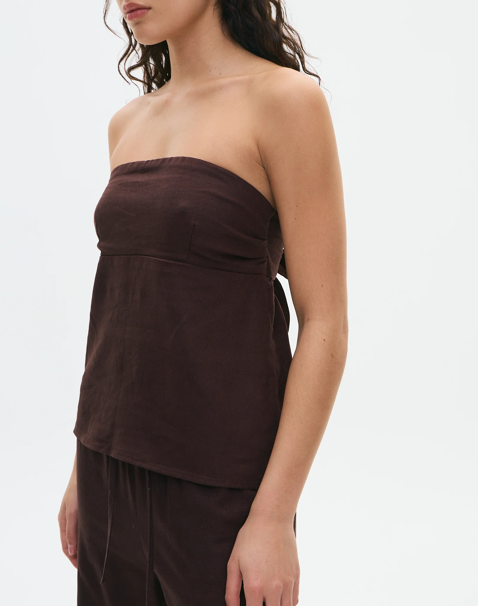 Linen Blend Strapless Tie Back Top Island Fudge
