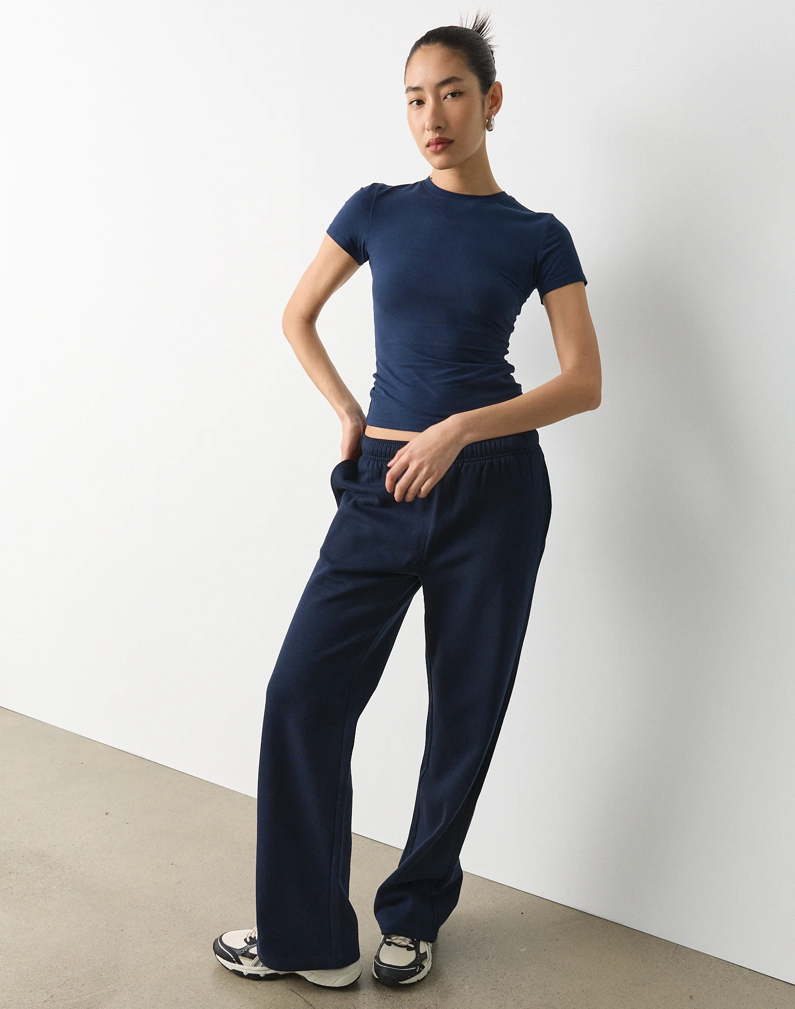 Elastic Waist Relaxed Sweatpant Navy Blazer