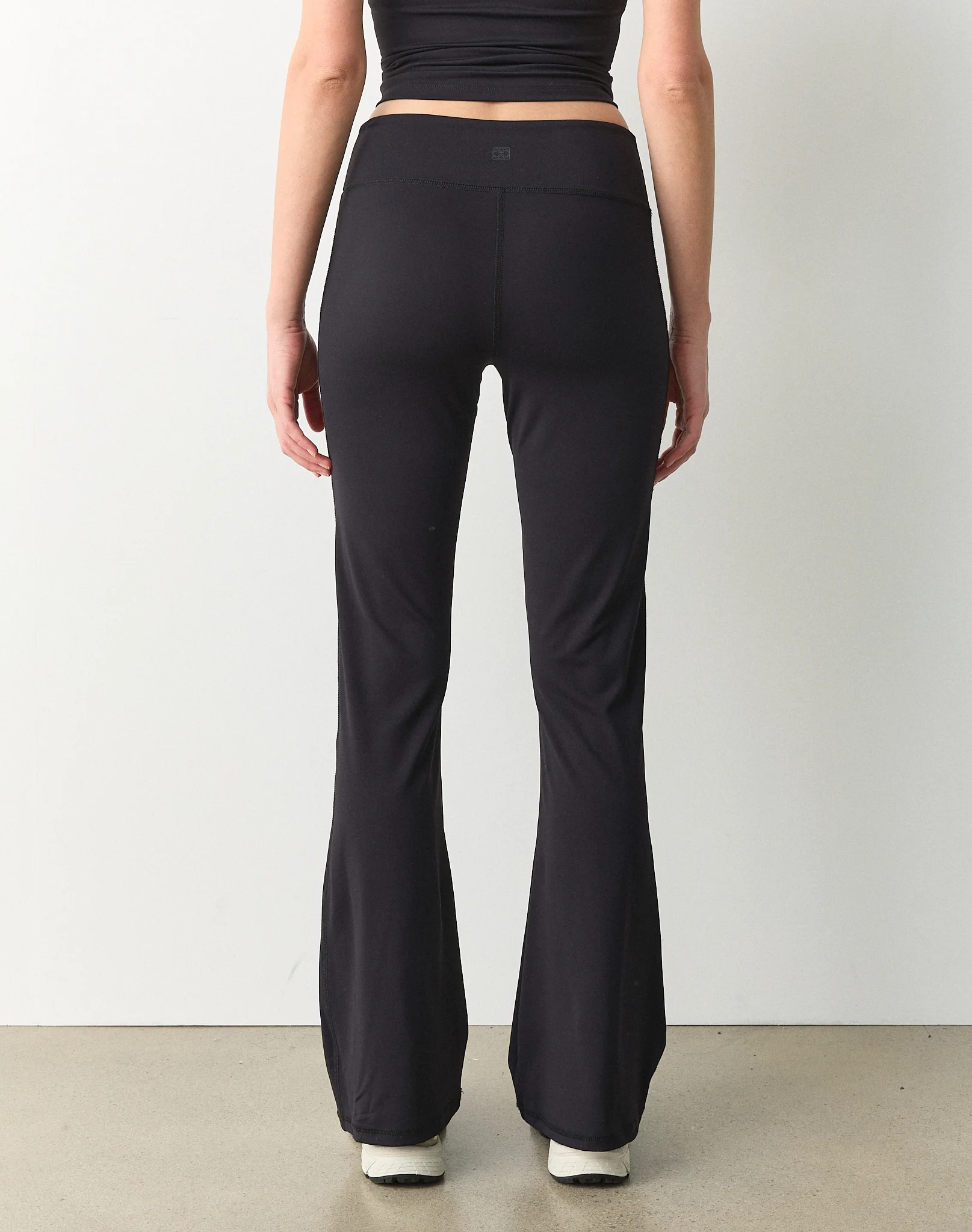 Active V Front Flare Legging Black 4 Active V Front Flare Legging Black