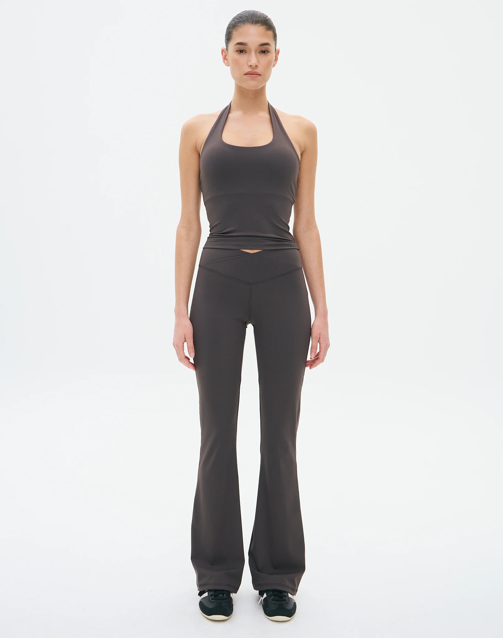 Active V Front Flare Legging Espresso Luxe