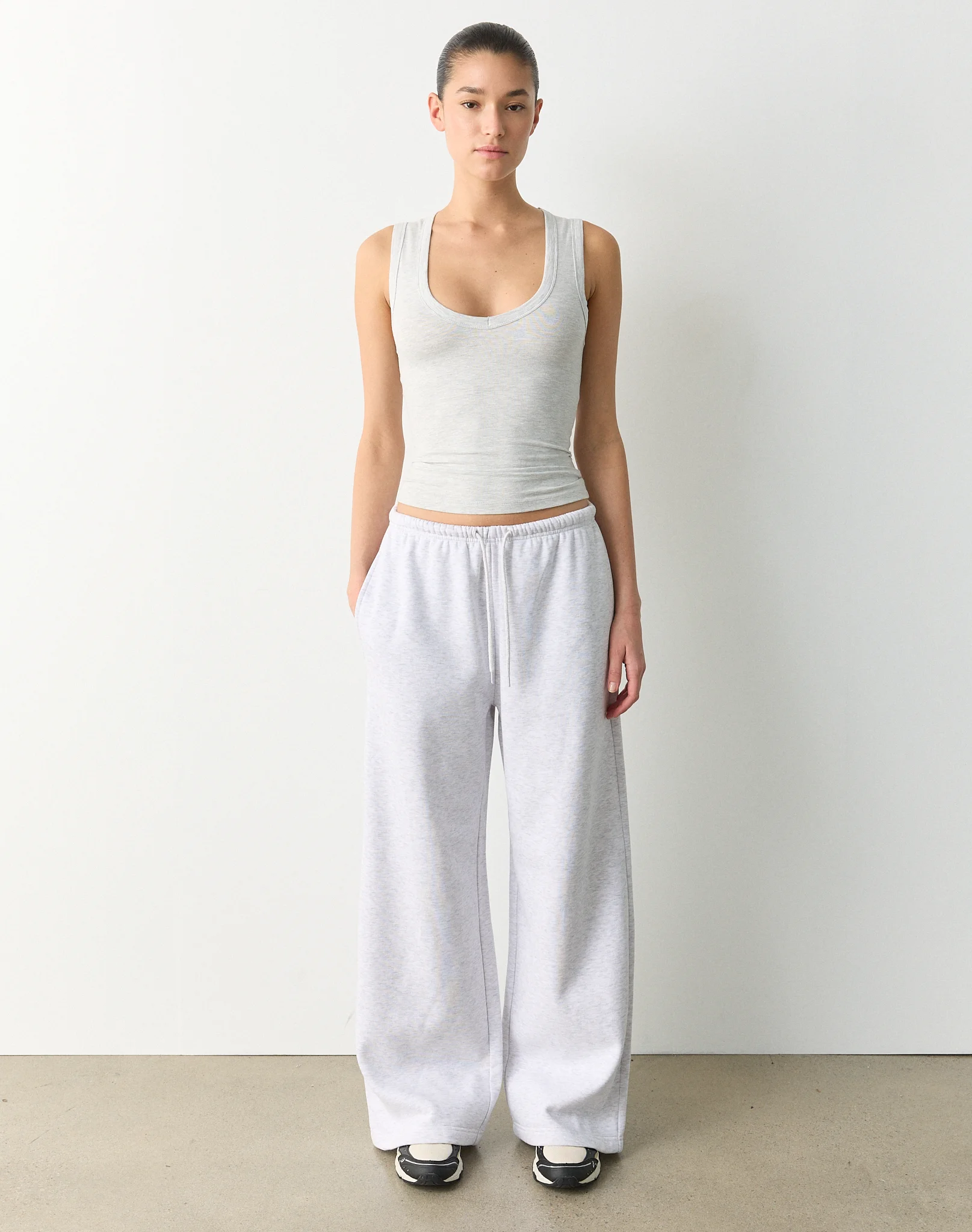 Tie Waist Oversized Wide Leg Sweatpant Snow Marle