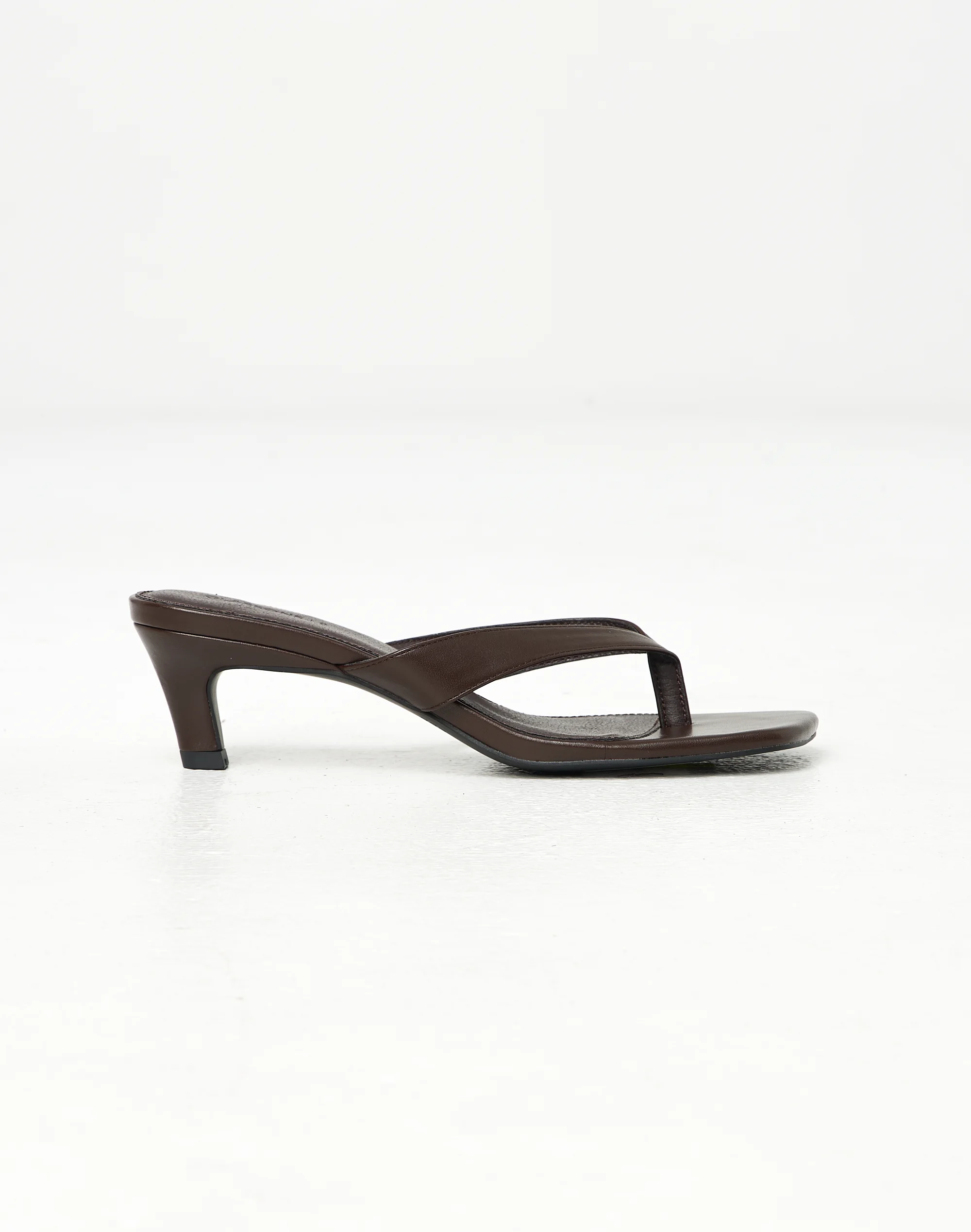 Thong Kitten Heel Choc Brown