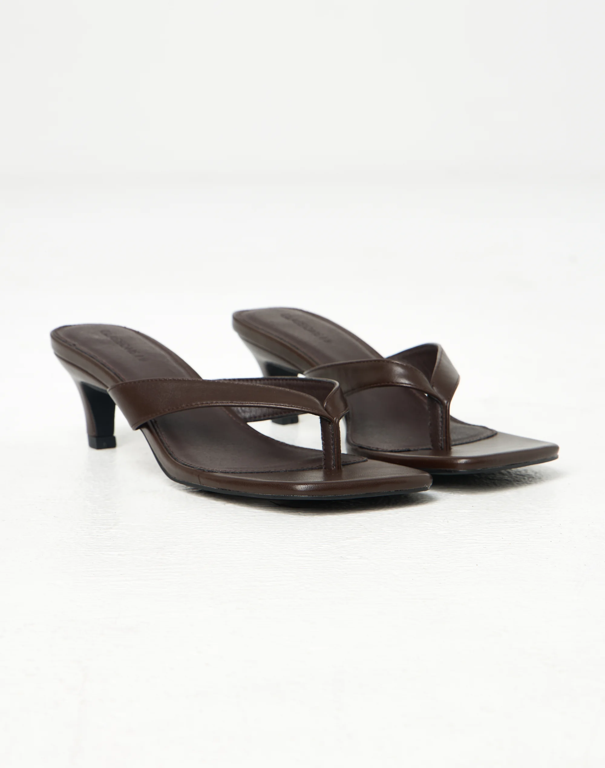 Thong Kitten Heel Choc Brown 3 Thong Kitten Heel Choc Brown