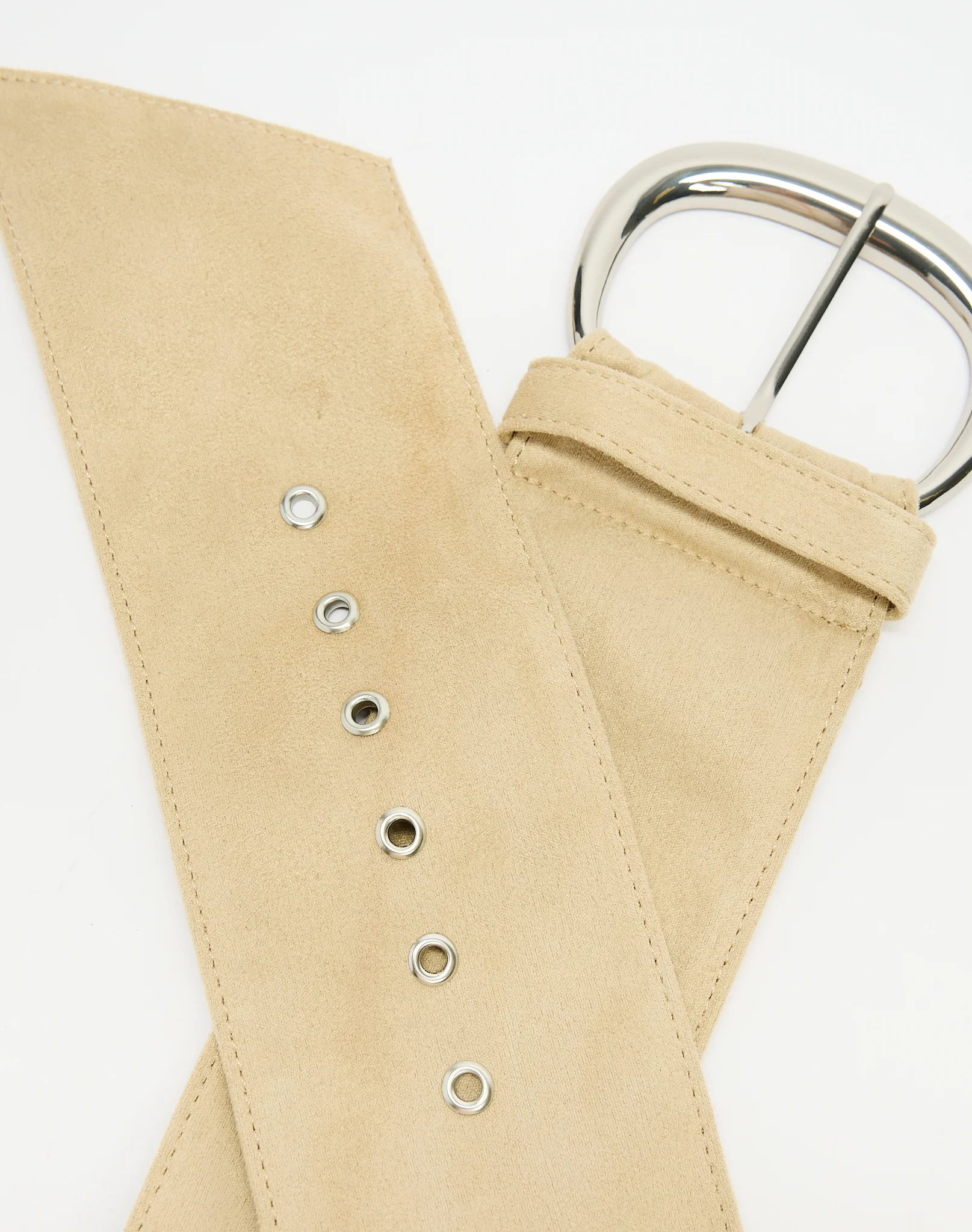 Curved Fit Faux Suede Belt Bone X Silver