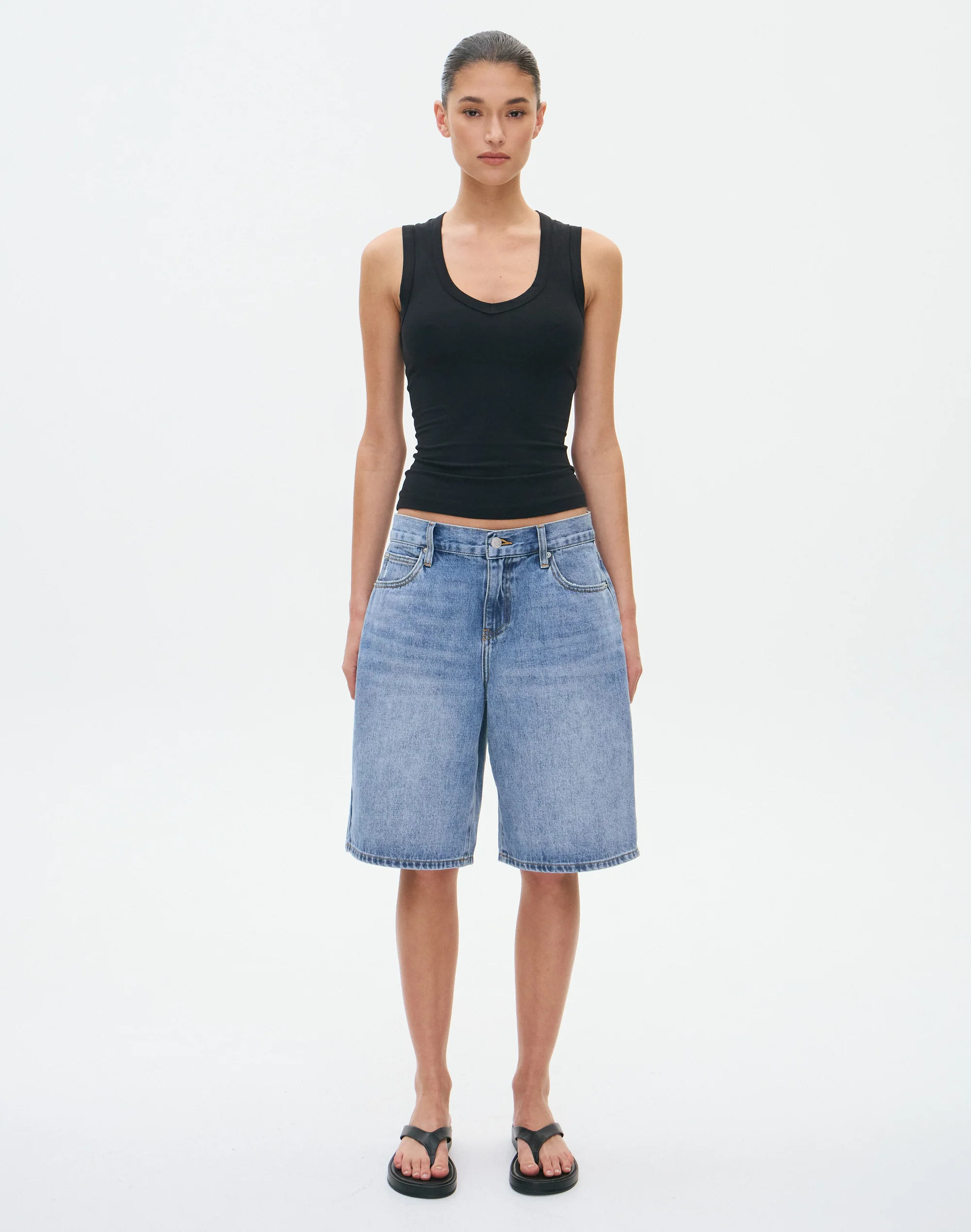 Low Rise Relaxed Denim Jort Blue Malibu