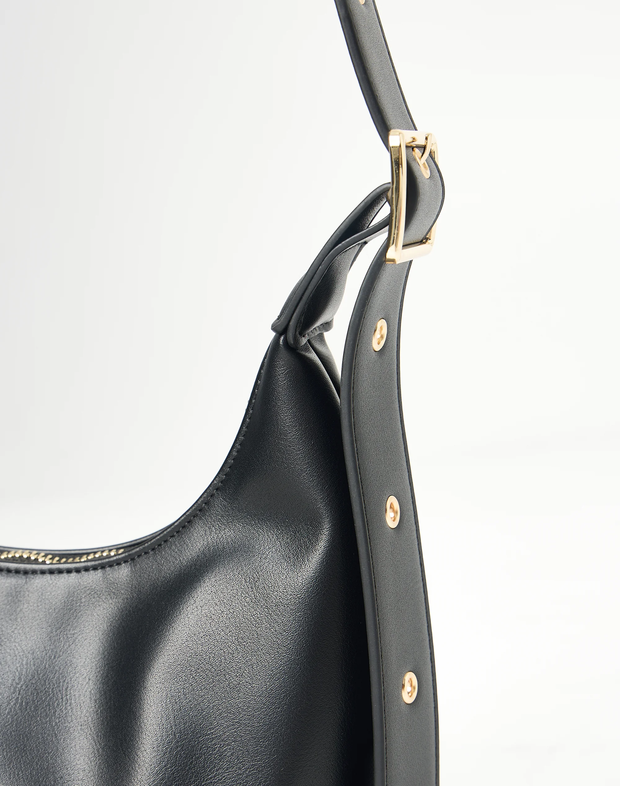 Buckle Medium Shoulder Bag Black X Gold
